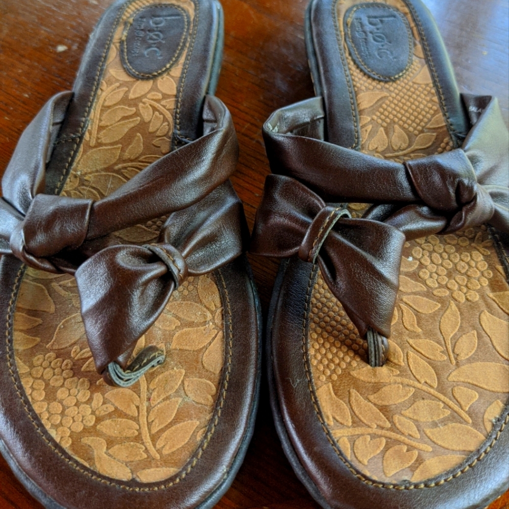BOC Born Concept Women's Brown  Knot Slide Sandals US 8M/38